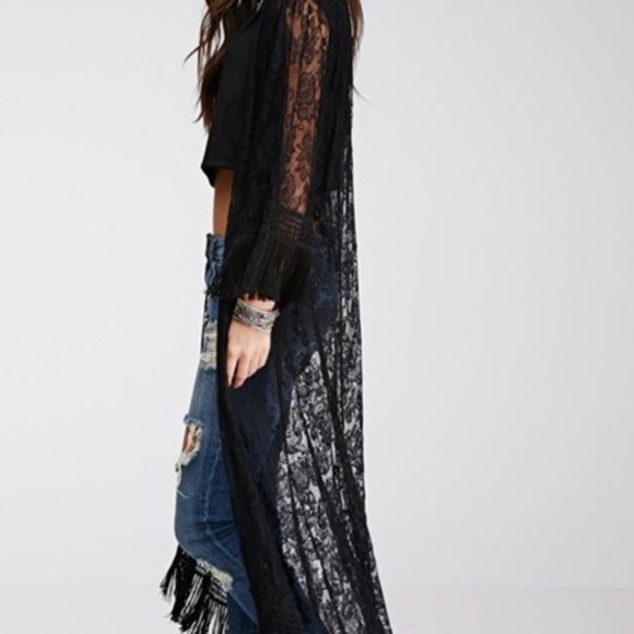 Flower of the Desert Black Lace Duster - Picture 3 of 7